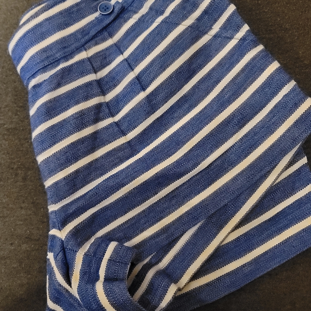 Vineyard Vines striped shorts